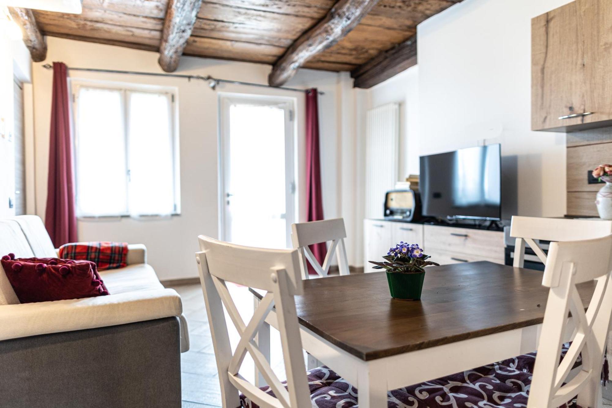 Agriturismo Why Farm Marano Ticino Ngoại thất bức ảnh